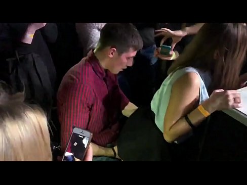 ❤️ ការរួមភេទពិតប្រាកដនៅក្នុងក្លឹបរាត្រីរុស្ស៊ី។ ក្មេងស្រីជនជាតិរុស្សីអាយុ១៨ឆ្នាំម្នាក់ត្រូវរន្ធគូថ និងទ្វាមាសរួមភេទក្នុងក្លឹបរាត្រី ️ វីដេអូសិច នៅ km.pornoklinge.ru ☑